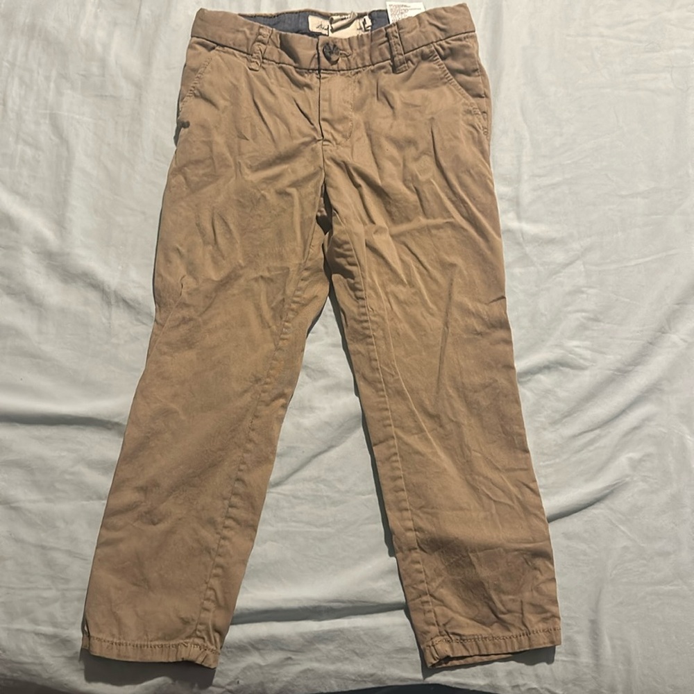 Khaki pants